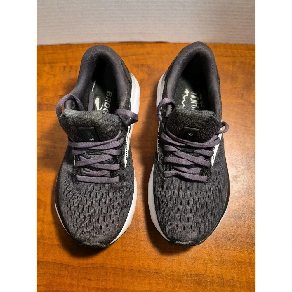 Brooks ghost 16